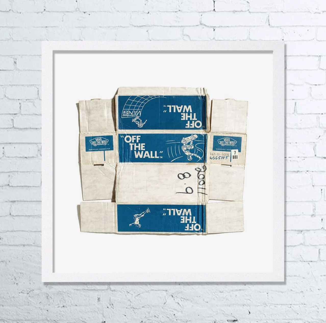 #FLYOFFTHEWALL commemorative box print ¬ vans off the wall (mens)