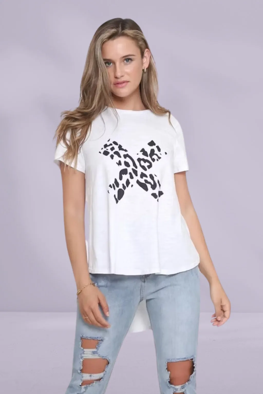Leoni Karter X Black Tee White