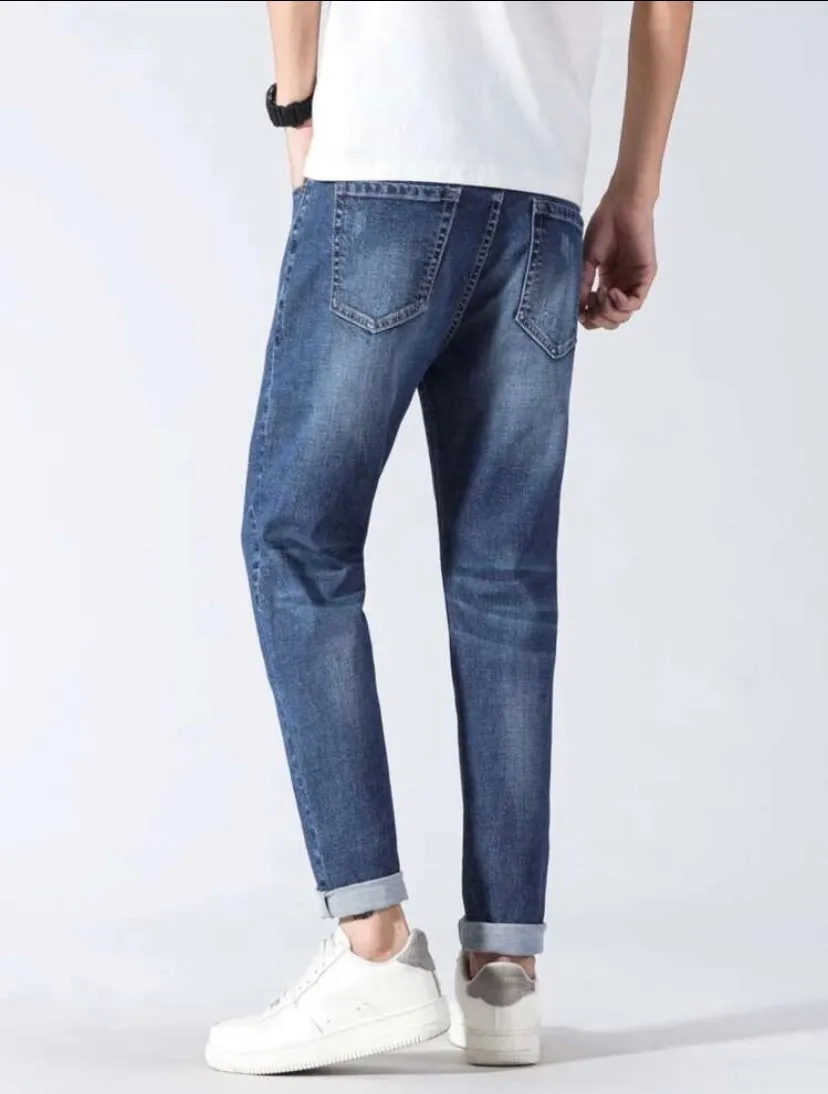 Men’s solid straight leg jeans
