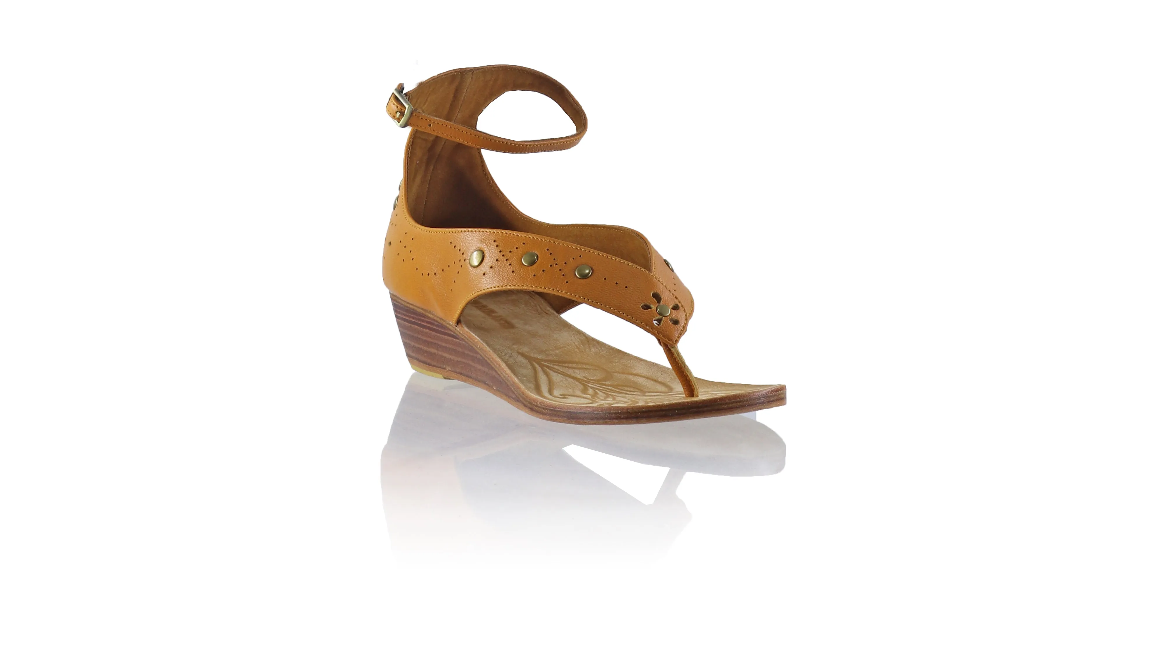 Miranda 35mm Wedge - Camel