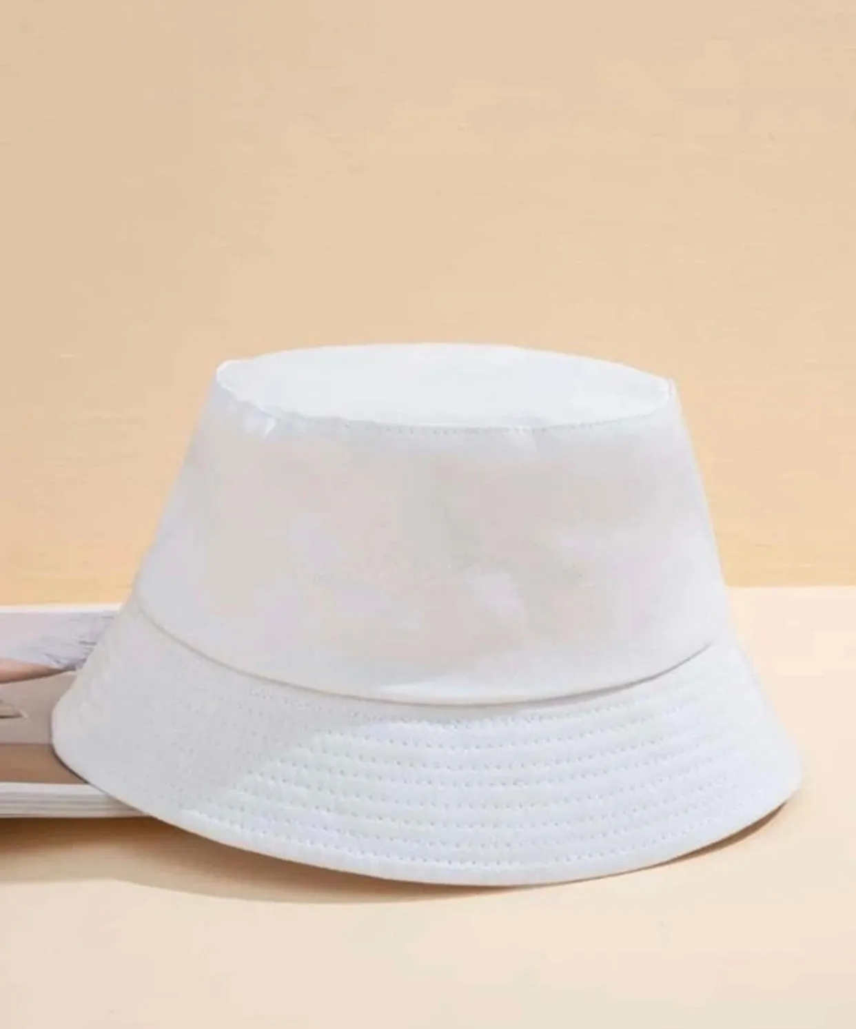 Set of two plus colored bucket hats