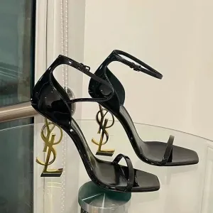 Ultra High Heels